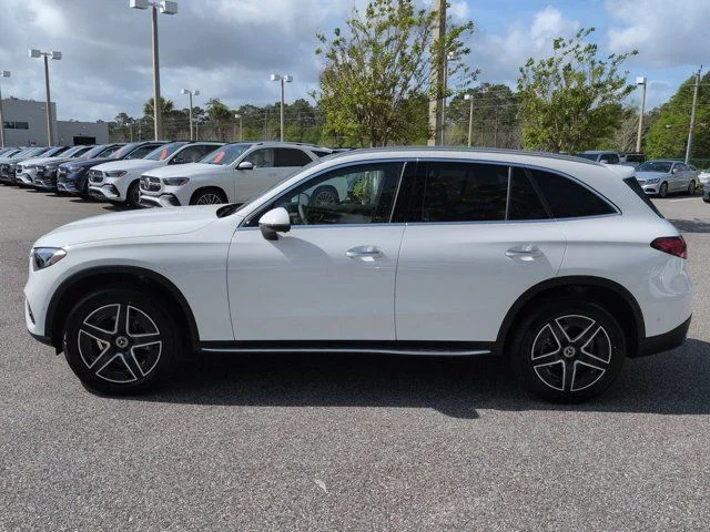 Certified Used 2026 White Mercedes-Benz GLC 300 image 7