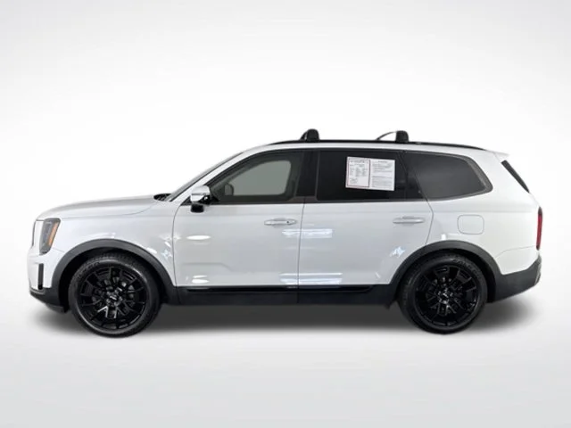 Used 2022 White Kia SX image 10
