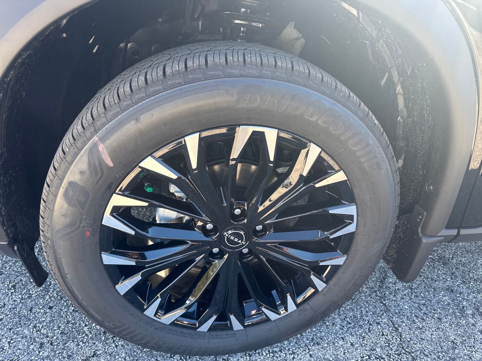 New 2026 Nissan Rogue Dark Armor 4D Sport Utility