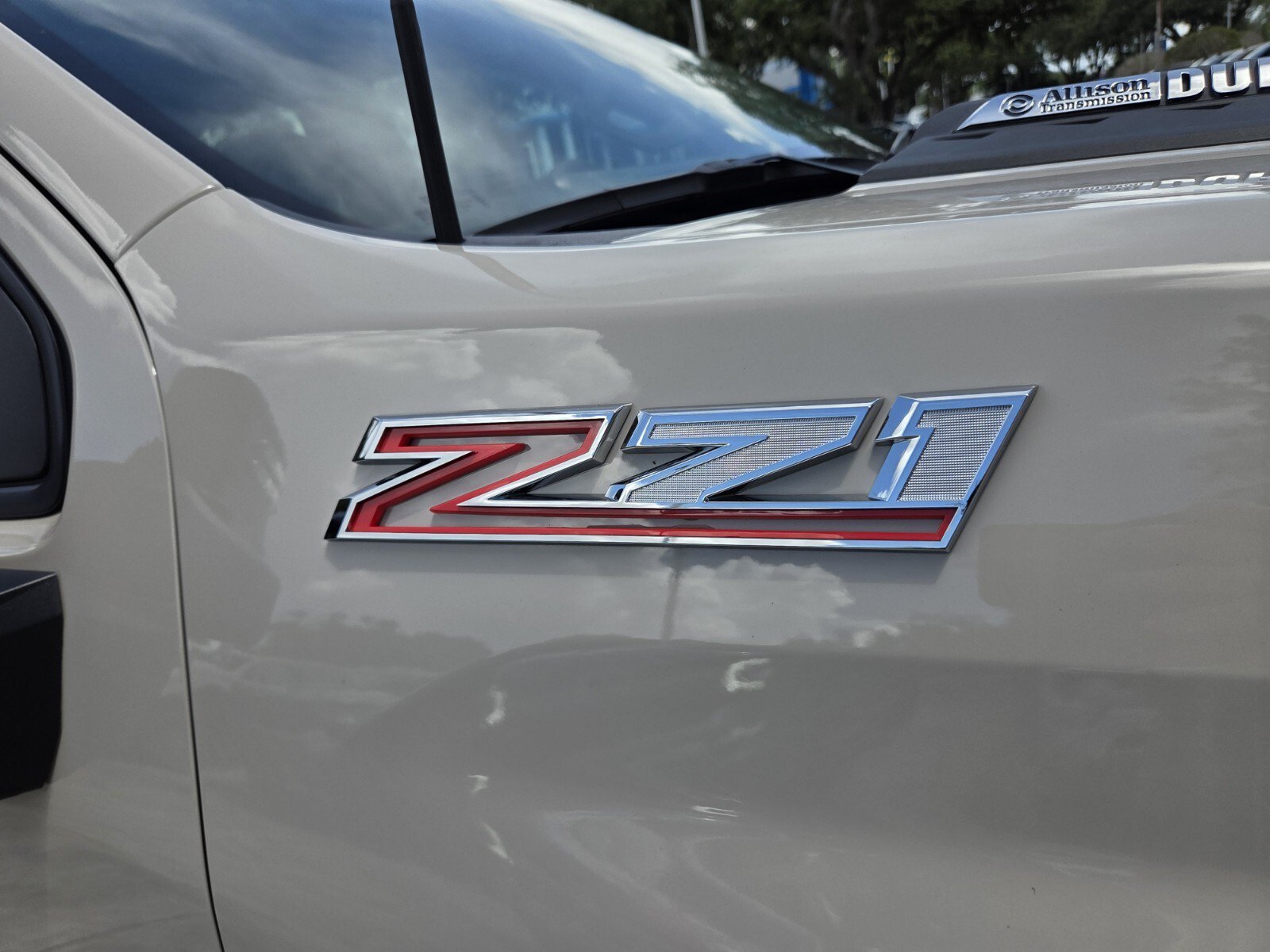New 2026 White Sands Chevrolet Custom image 10