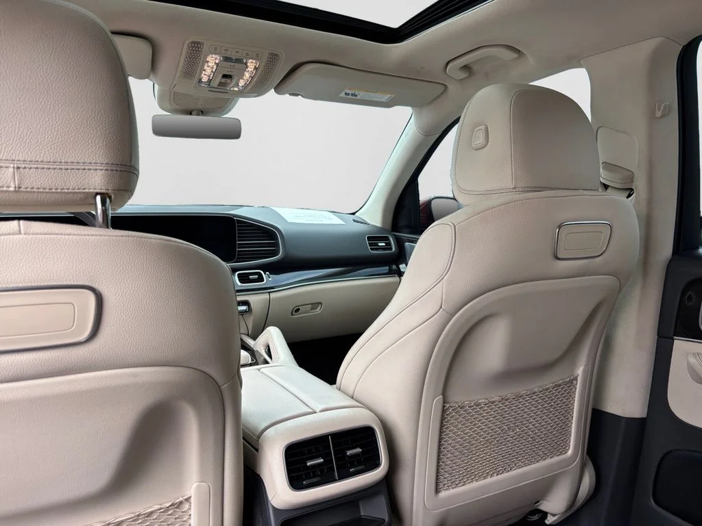 Used 2020 Red Mercedes-Benz GLE 350 image 39