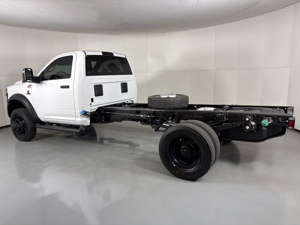 New 2026 Bright White Clearcoat RAM Tradesman image 5