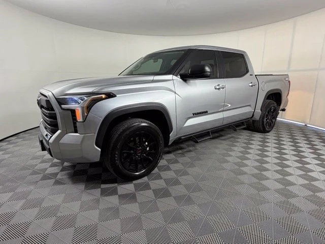 Used 2024 Silver Toyota SR5 image 3