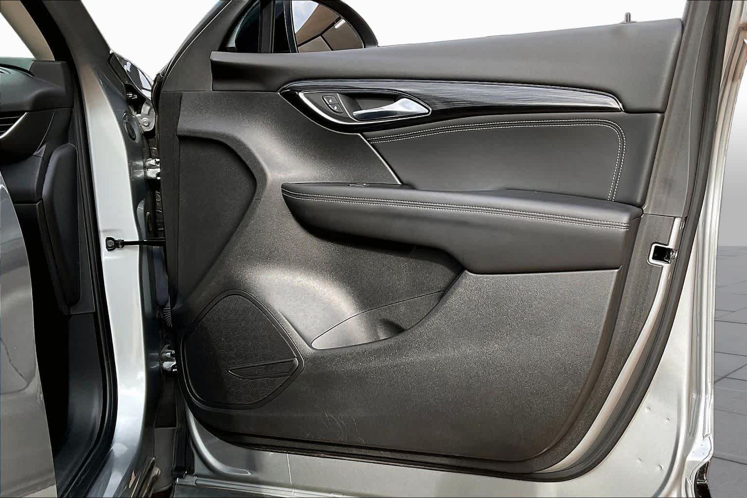 Used 2023 Moonstone Gray Metallic Buick Essence image 22