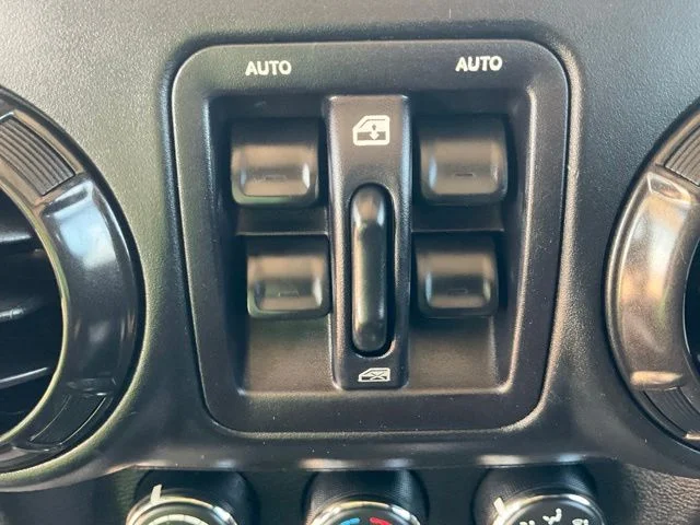 Used 2017 Black Jeep Unlimited Sahara image 33