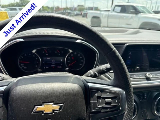 Used 2022 Gray Chevrolet LT image 10
