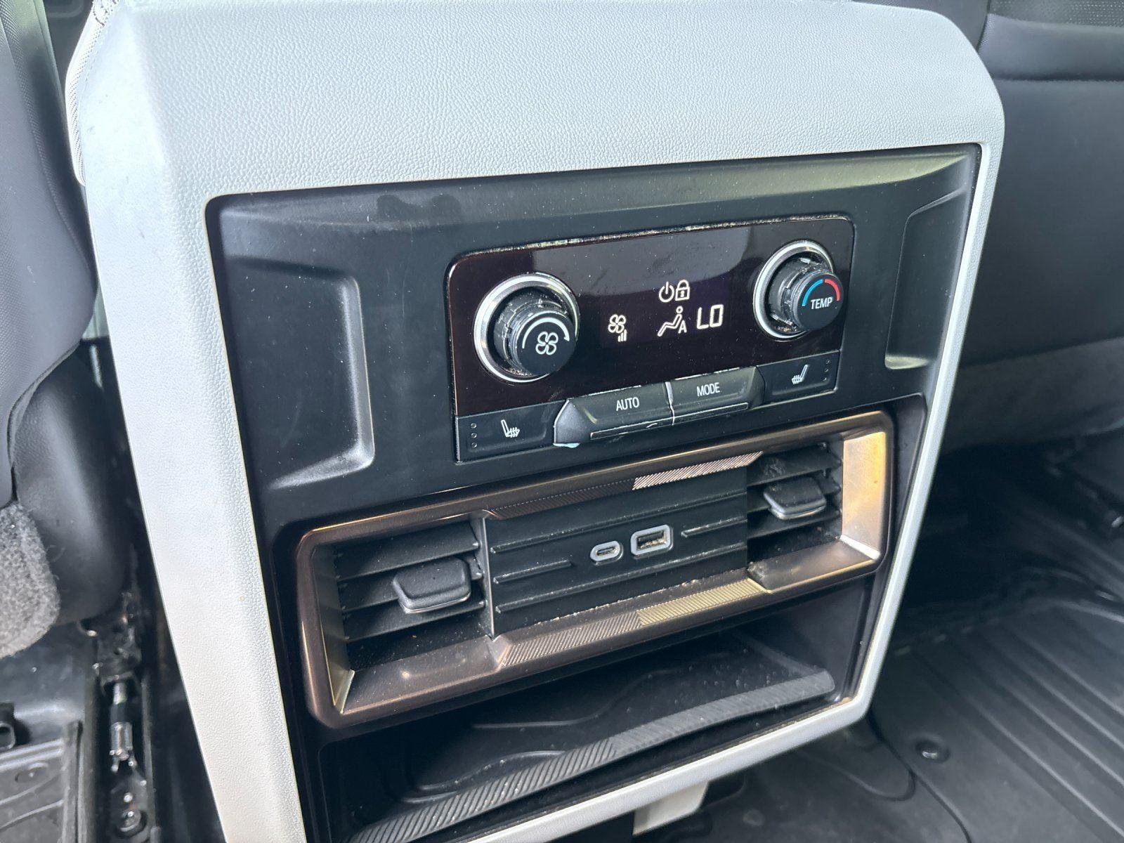 Used 2025 Interstellar White GMC 2X image 34
