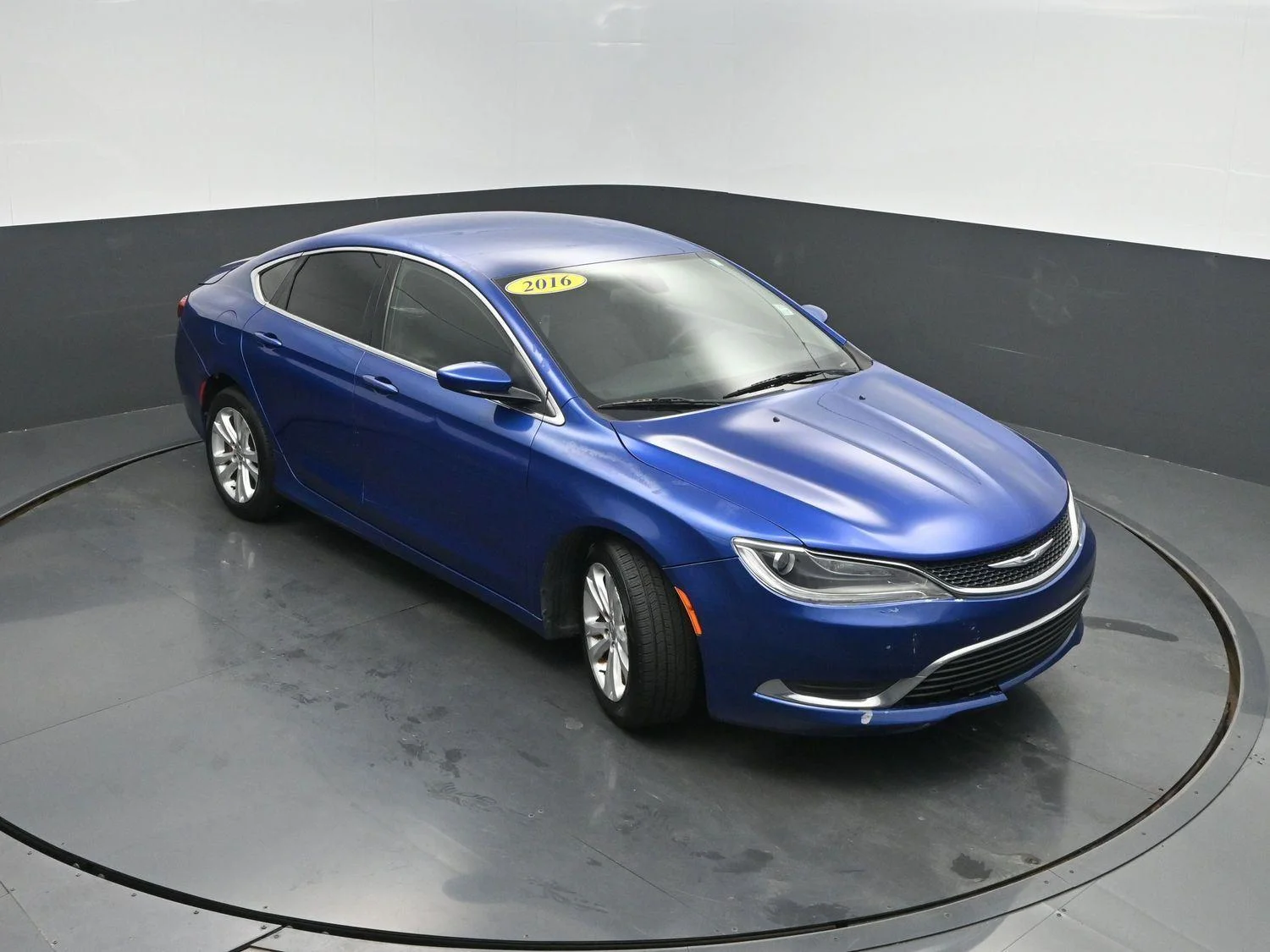 Used 2016 Vivid Blue Pearlcoat Chrysler Limited image 32