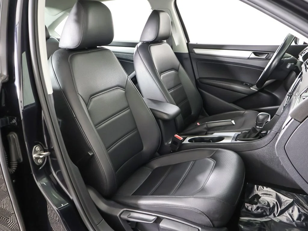 Used 2019 Deep Black Pearl Volkswagen 2.0T Wolfsburg image 30