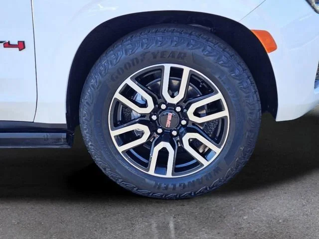 Used 2023 Summit White GMC AT4 image 6