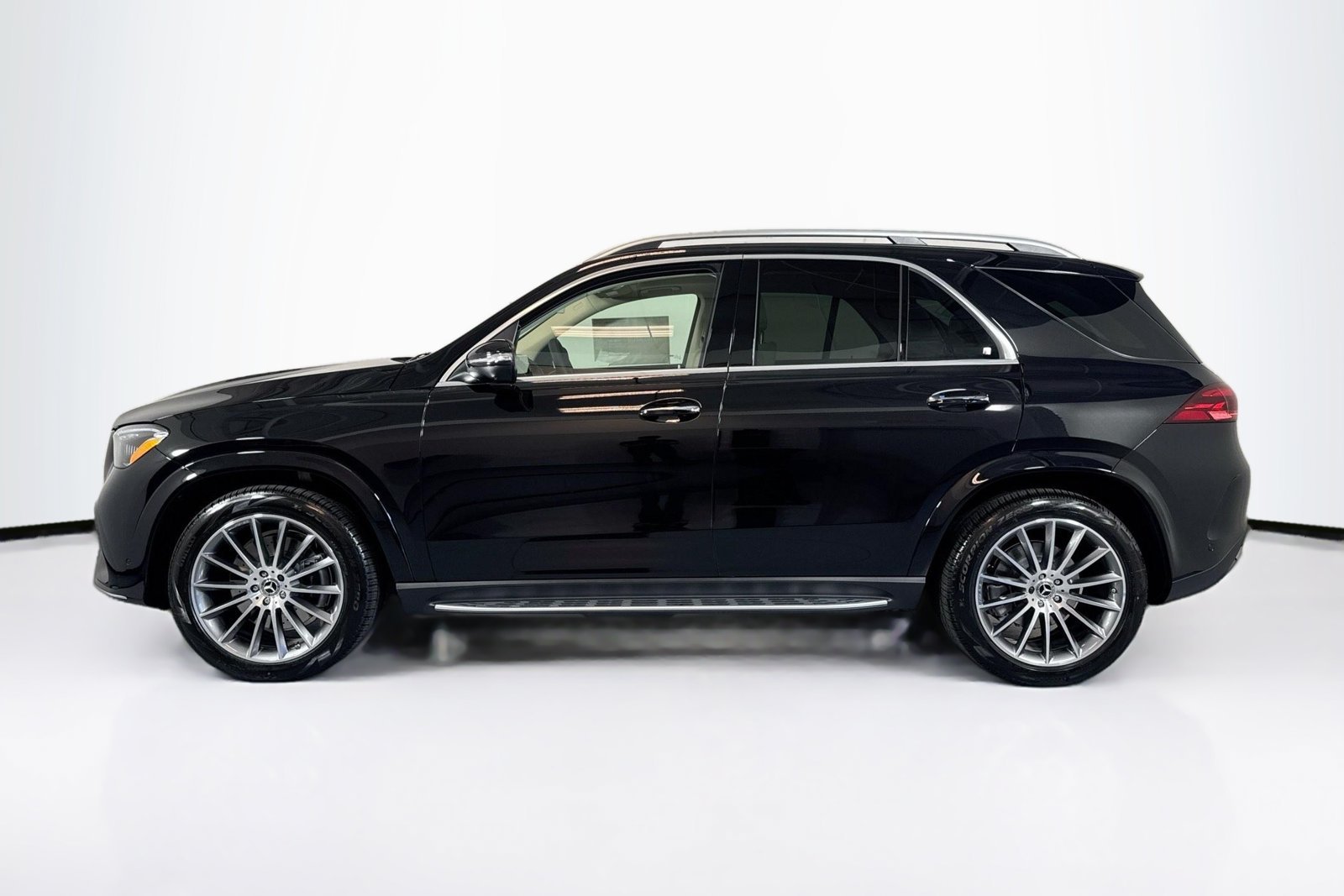 New 2026 Obsidian Black Metallic Mercedes-Benz GLE 450 image 8