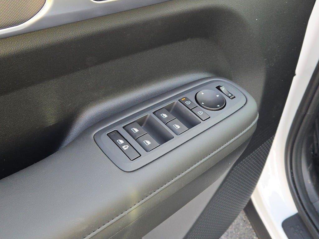 New 2026 White Hyundai XRT AWD image 22