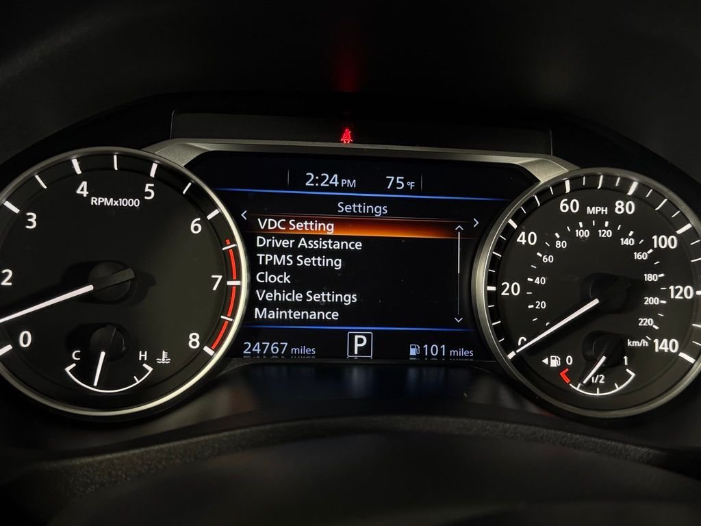 Used 2023 Blue Nissan 2.5 SR image 20