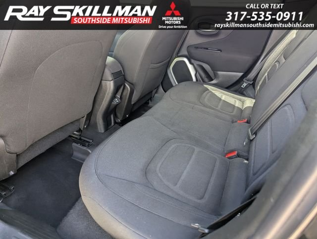 Used 2018 Black Jeep Latitude image 17