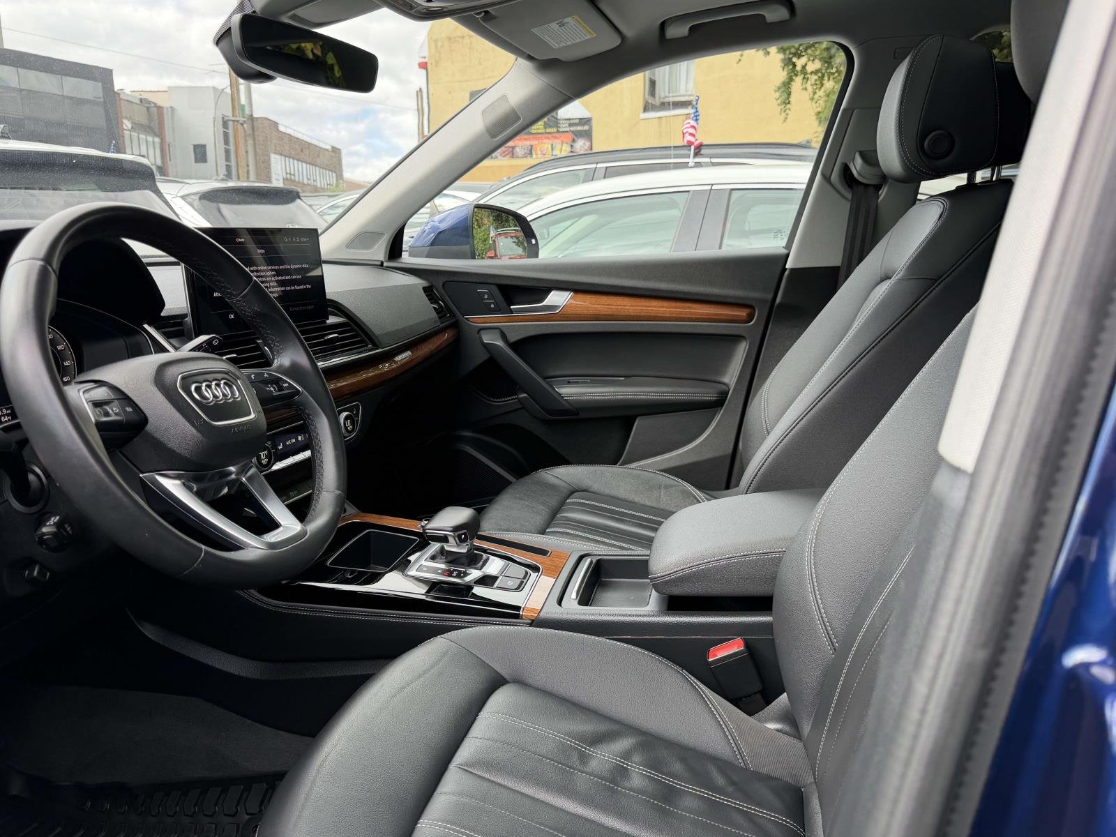 2022 Audi Q5 Premium Plus - Photo 13