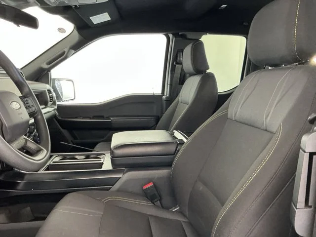 Certified Used 2025 Oxford White Ford STX image 9