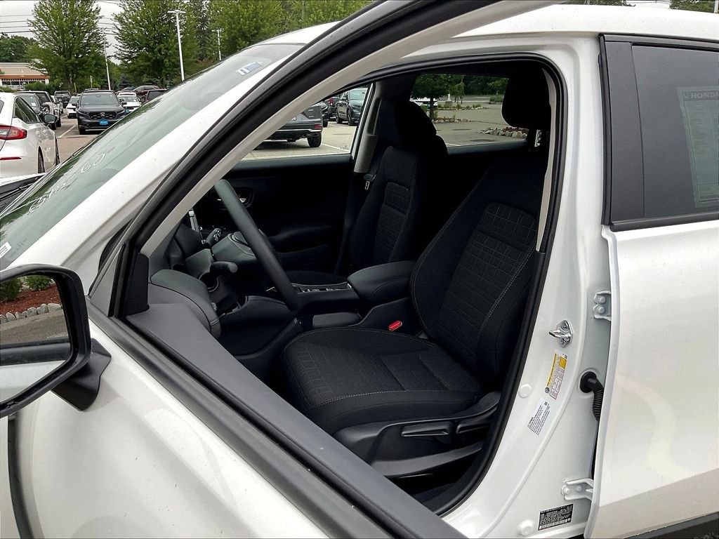 New 2026 Platinum White Pearl Honda LX image 11