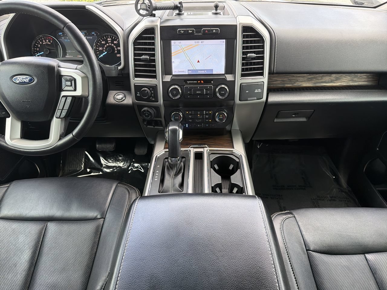 Used 2019 Magnetic Ford Lariat image 14