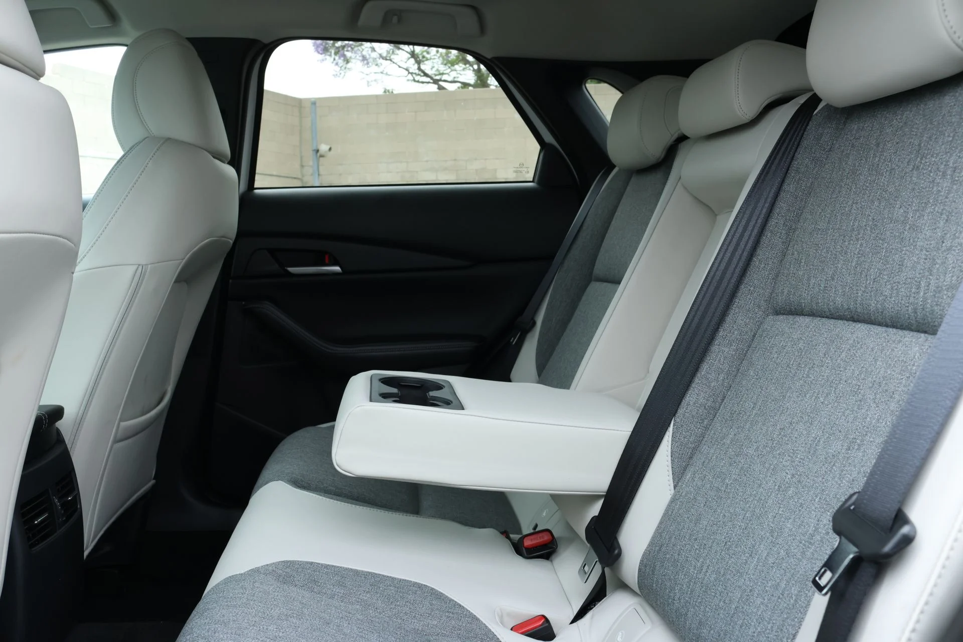 New 2026 Snowflake White Pearl Mazda 2.5 S Aire Edition image 21