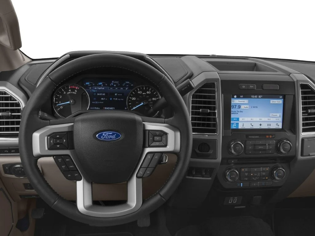 Used 2017 Oxford White Ford Lariat image 10
