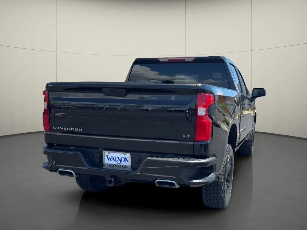 Used 2021 BLACK Chevrolet LT Trail Boss image 8