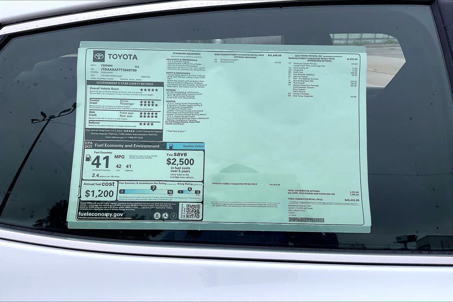 New 2026 Oxygen White Toyota XLE image 22