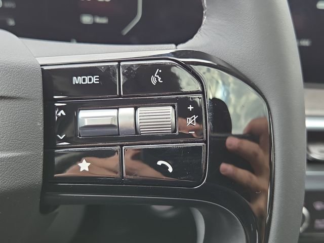 New 2026 Glacial White Pearl Kia X-Line SX AWD image 16