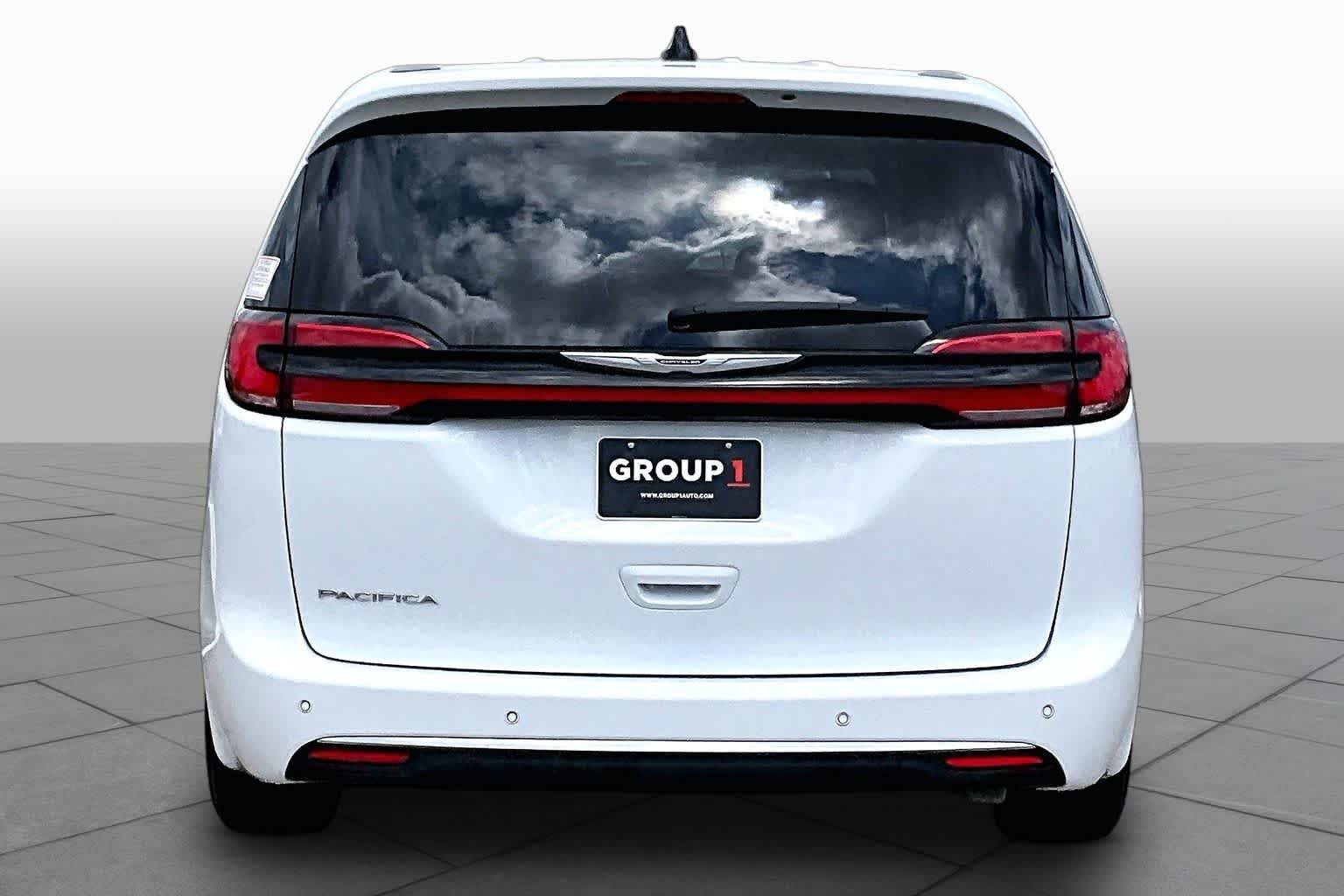 Used 2024 Bright White Clearcoat Chrysler Touring L image 5