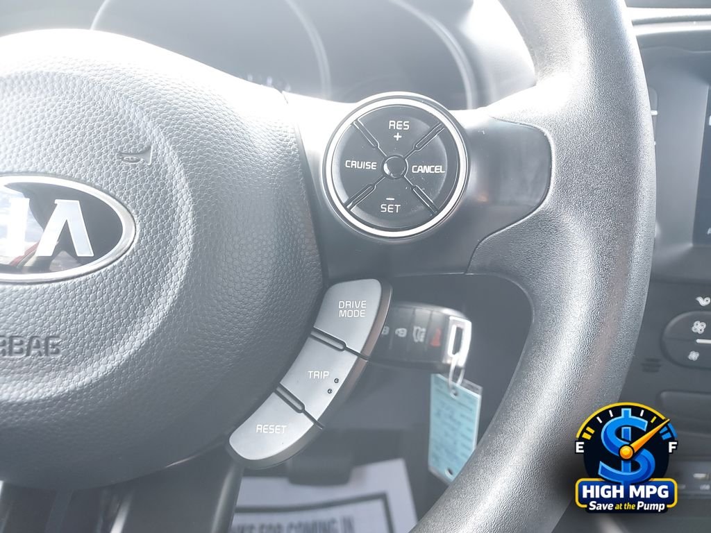 Used 2019 Red Kia Plus image 15