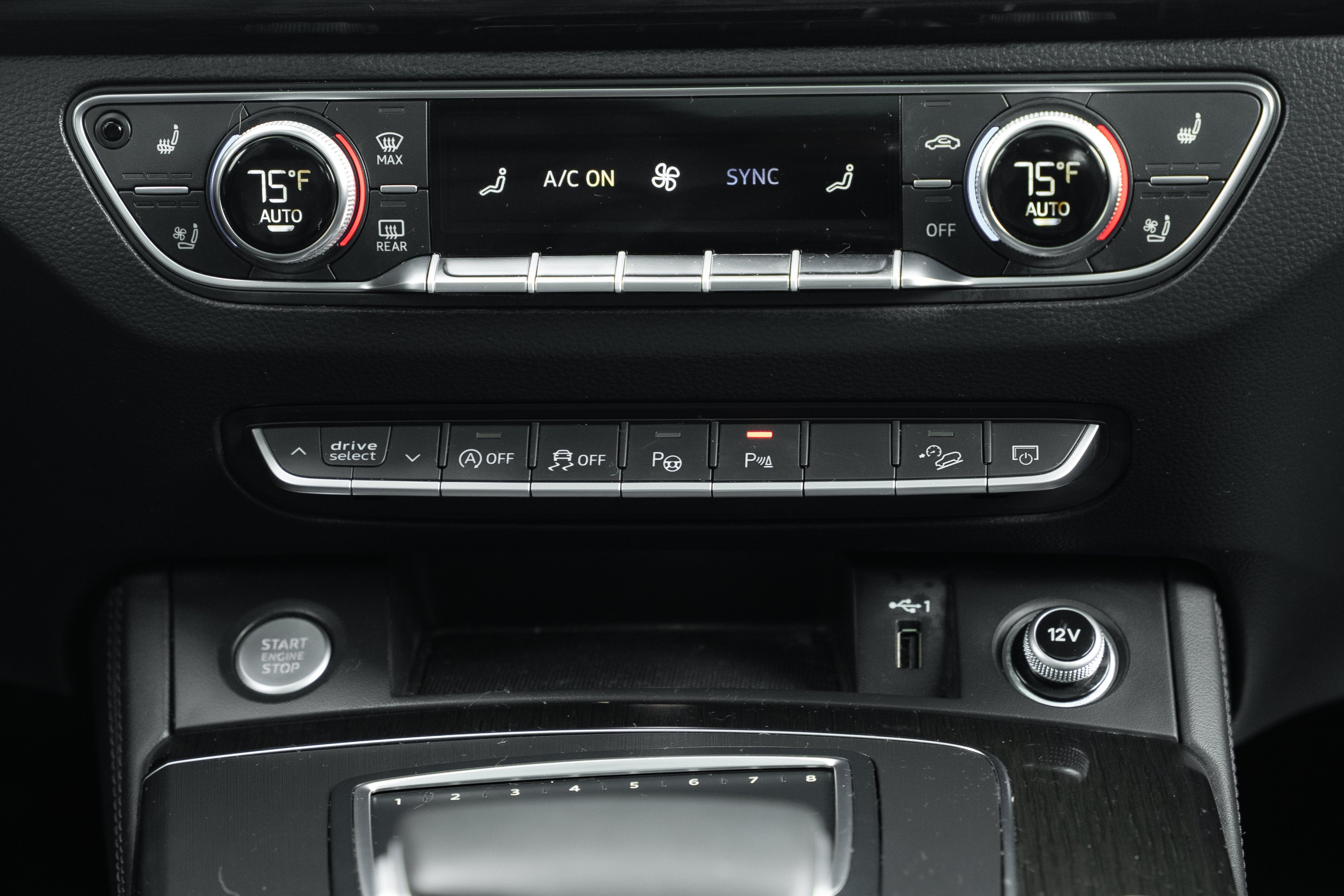 Used 2019 Ibis White Audi Prestige image 15