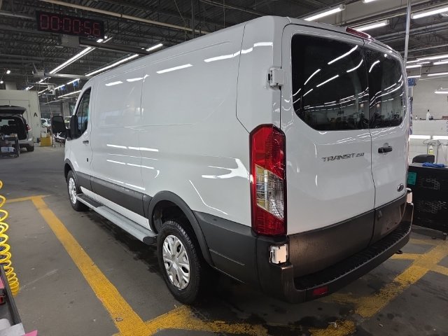 Used 2025 White Ford Base image 18