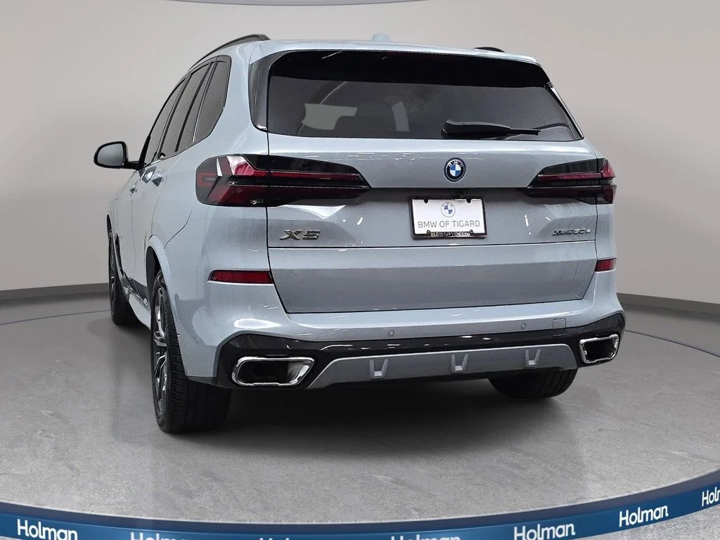 Used 2024 Brooklyn Gray Metallic BMW xDrive50e image 6