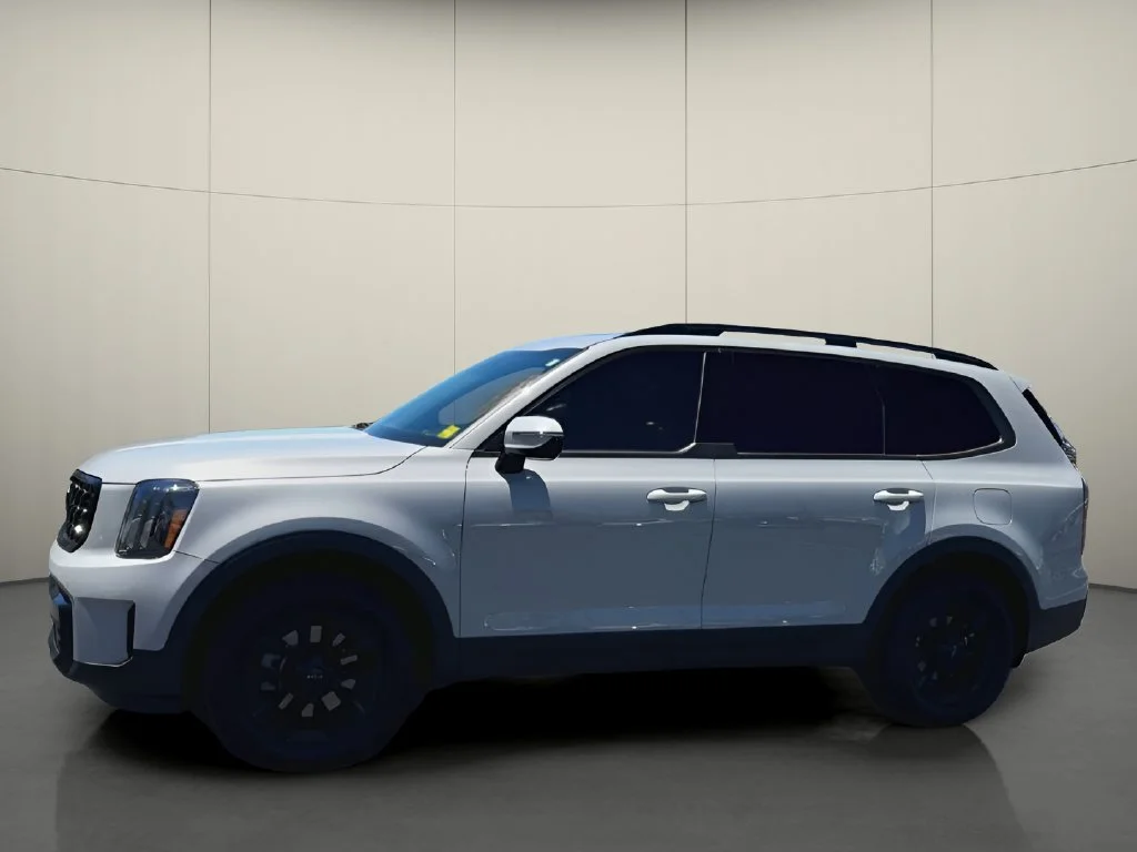 Used 2025 Gray Kia SX Prestige X-Pro image 5