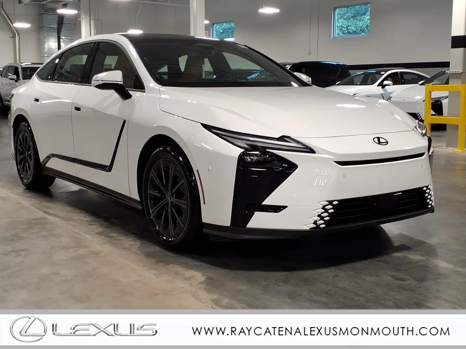 New 2026 Ultra White 083 Lexus Premium image 1