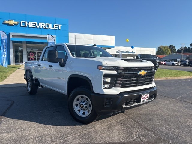 2025 Chevrolet Silverado 3500HD Work Truck photo 3