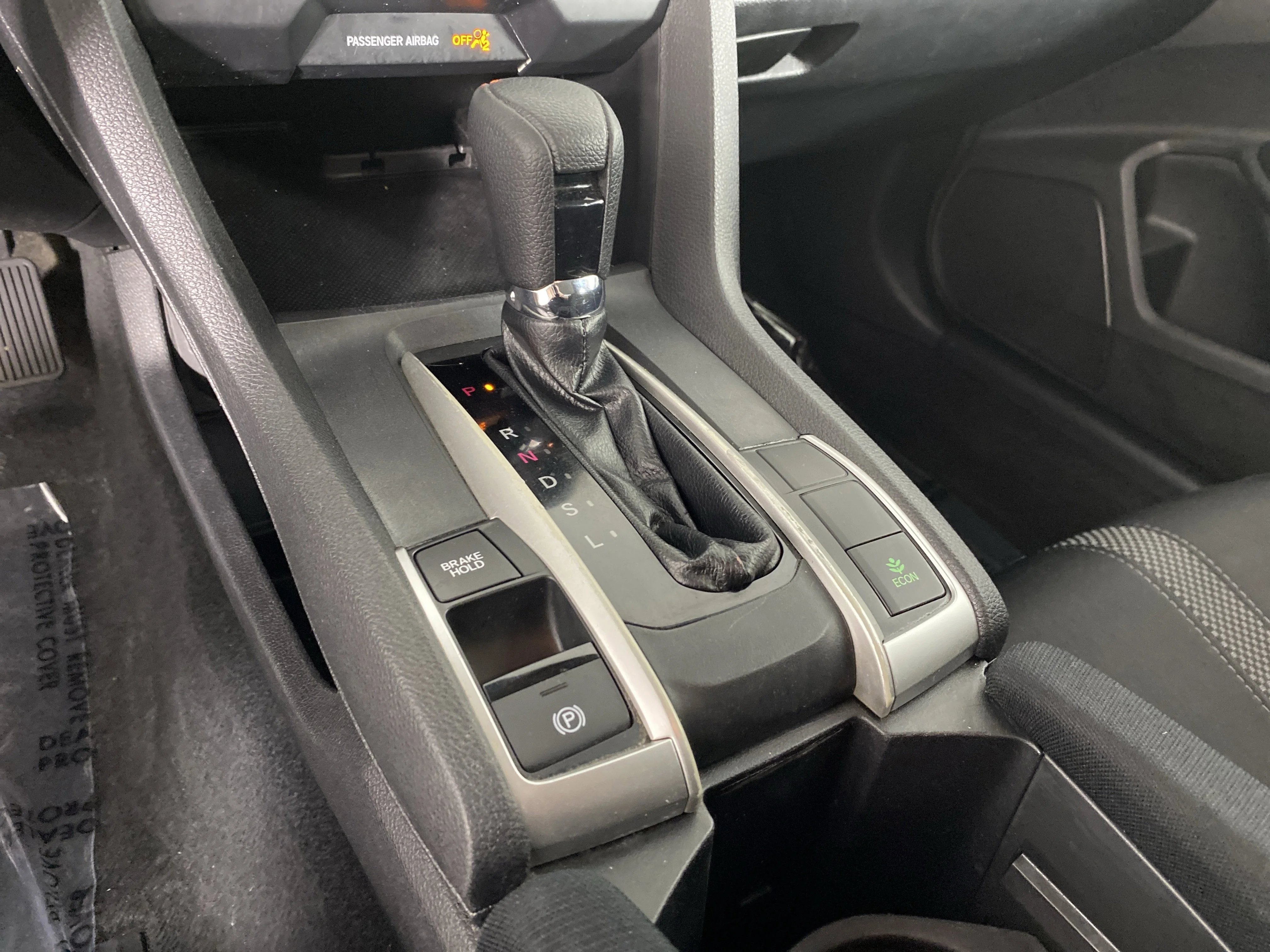 Used 2019 White Honda LX image 28