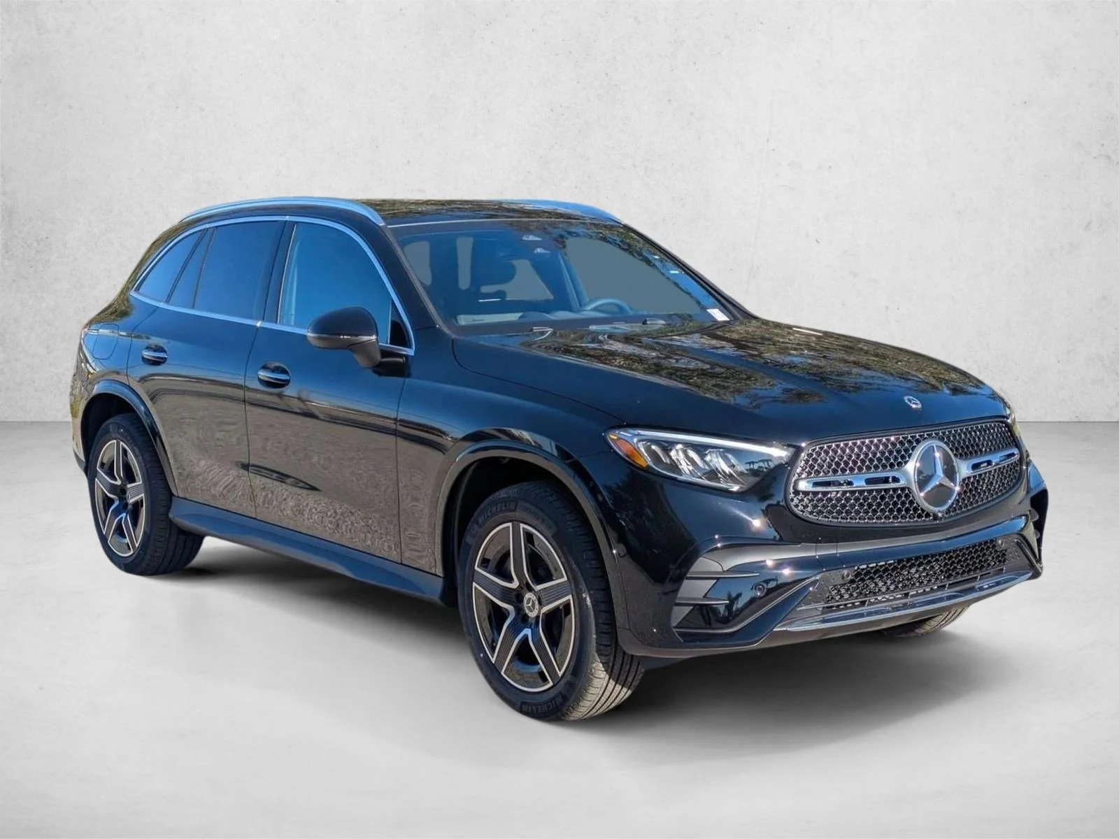 Used 2026 Black Mercedes-Benz GLC 300 image 7
