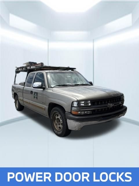Used 2002 Gray Chevrolet LS image 4