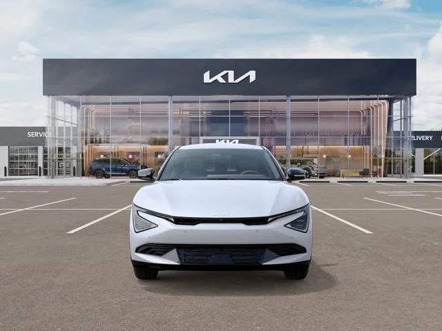 New 2026 Glacial White Pearl Kia LIGHT image 2
