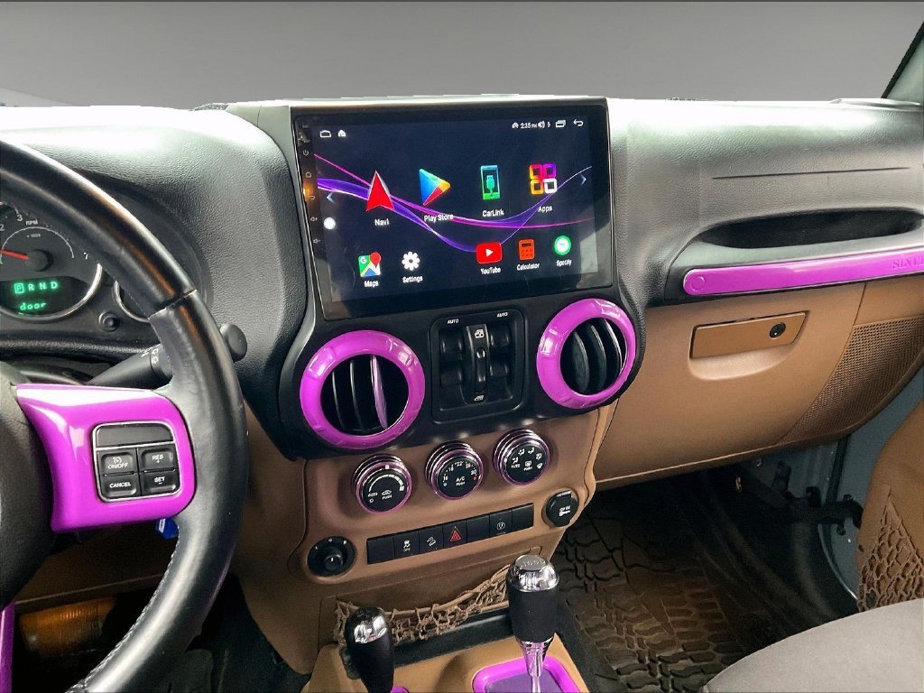Used 2015 Anvil Clear Coat Jeep Unlimited Sahara image 17