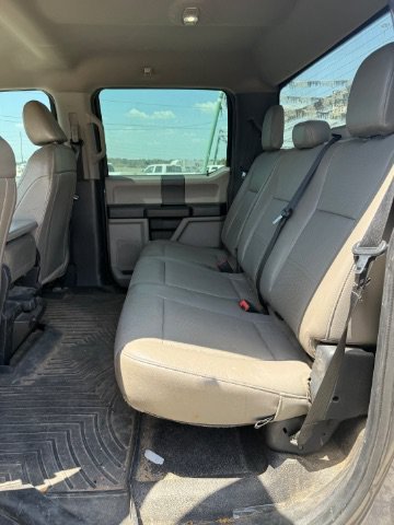 Used 2022 Gray Ford XL image 17