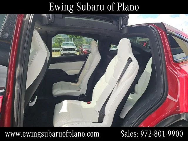 Used 2022 Red Tesla Plaid image 7