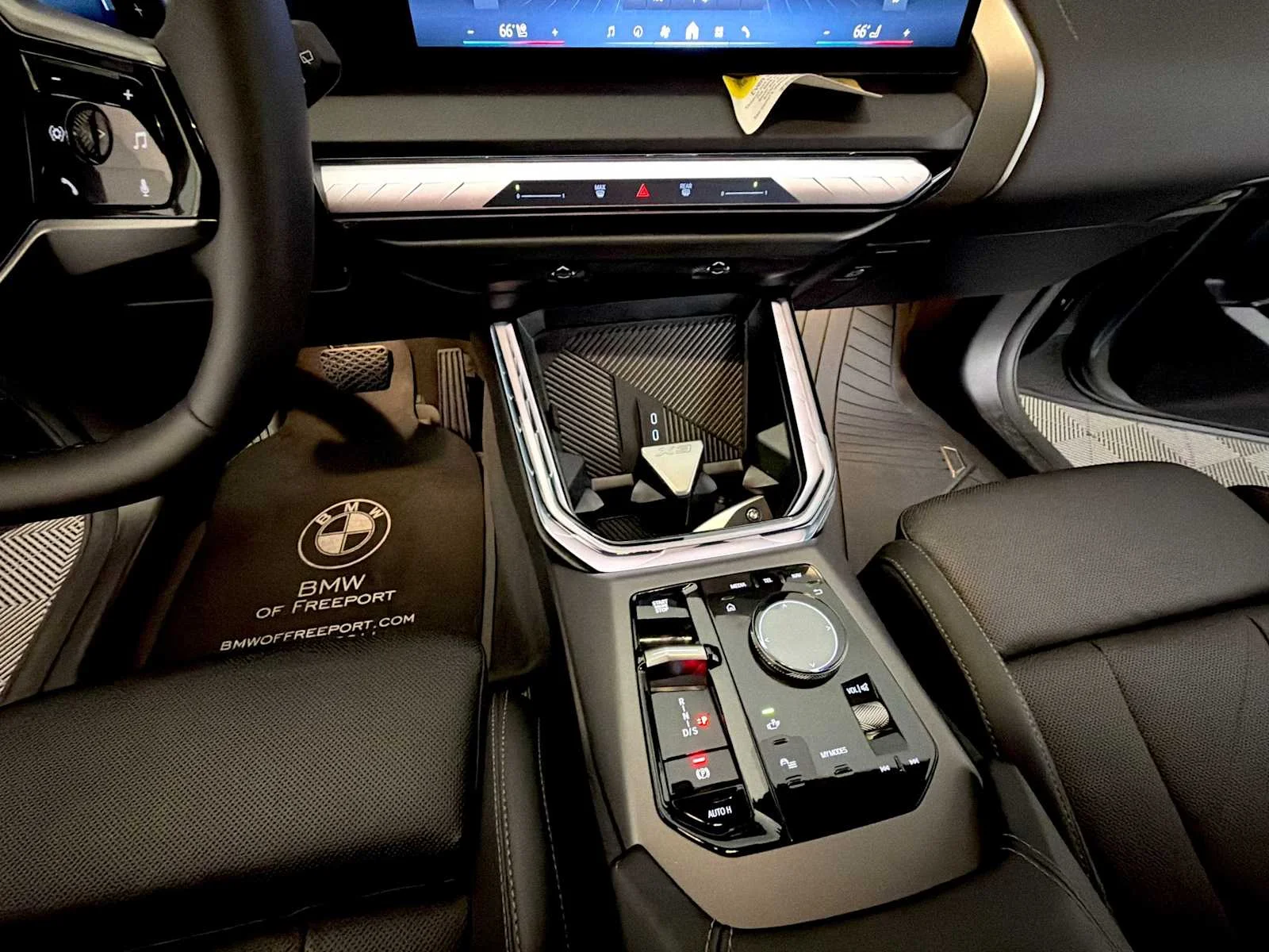 2026 BMW X3 30 - Photo 18