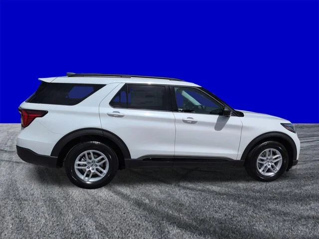 New 2026 Star White Metallic Tri-Coat Ford Active image 3