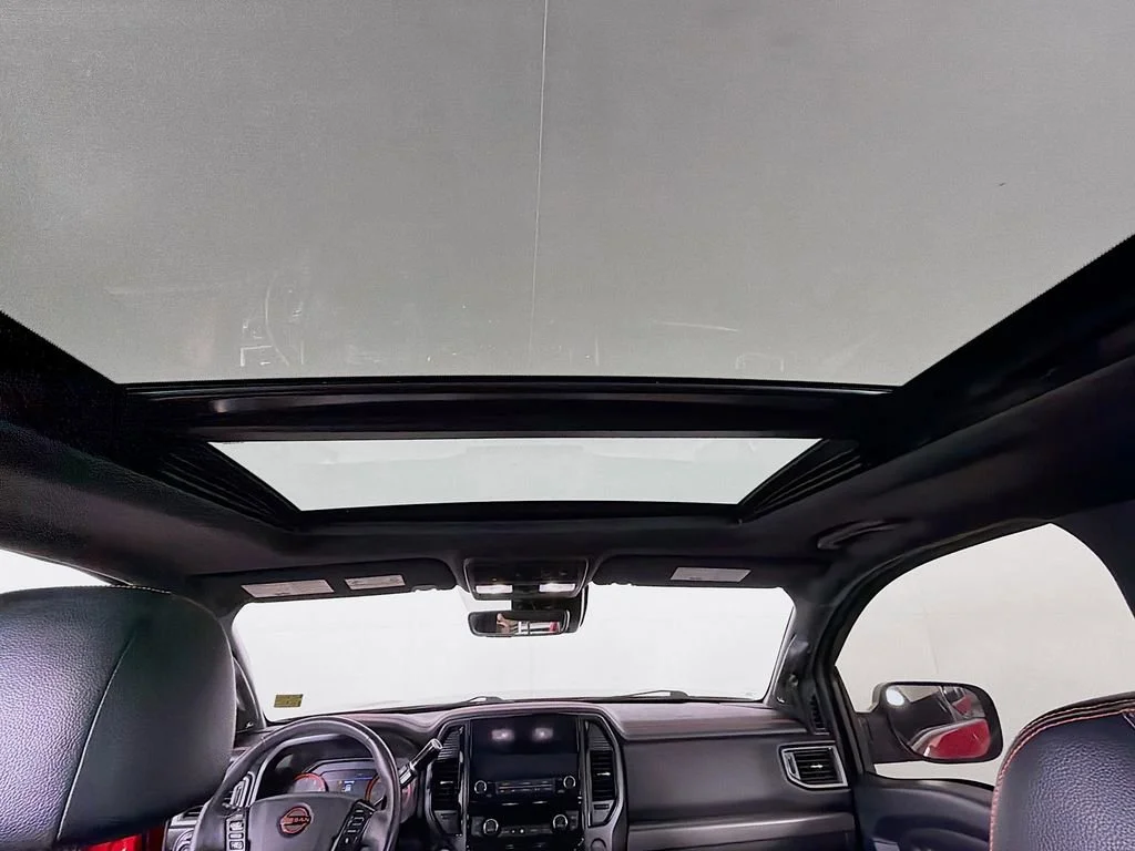 Used 2023  Nissan PRO-4X image 15