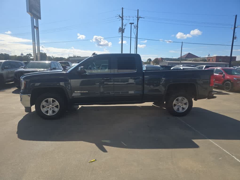 Used 2017 GMC Sierra 1500 SLE with VIN 1GTR1MEC6HZ307176 for sale in Jennings, LA