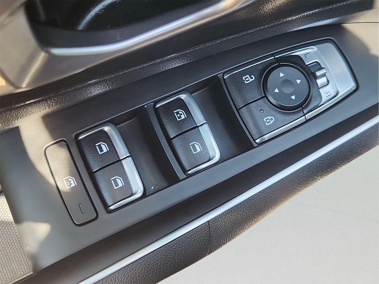 2022 Kia Sorento LX Silver at AutoNation USA Katy
