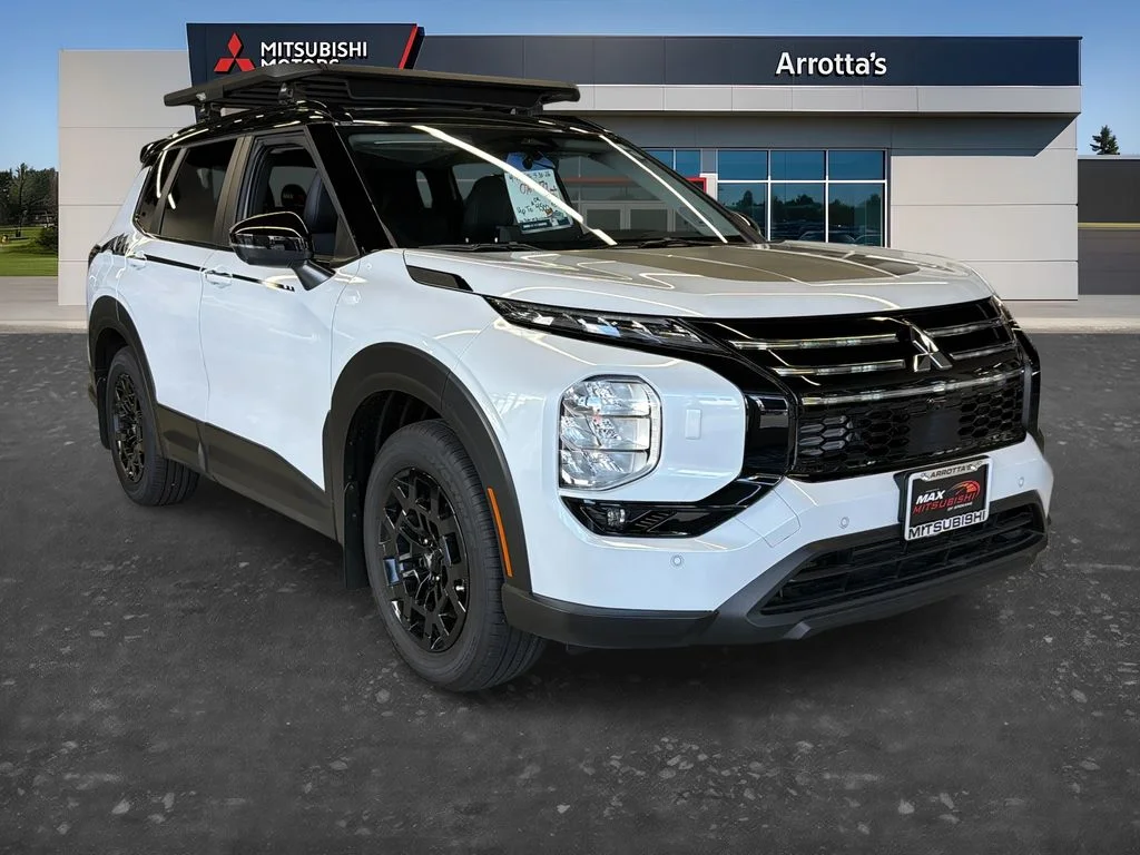 2026 Mitsubishi Outlander Trail Edition S-AWC's photo