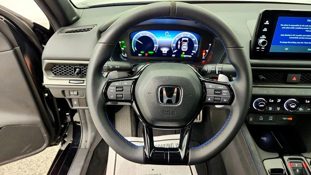 Used 2026 Crystal Black Pearl Honda Coupe image 13