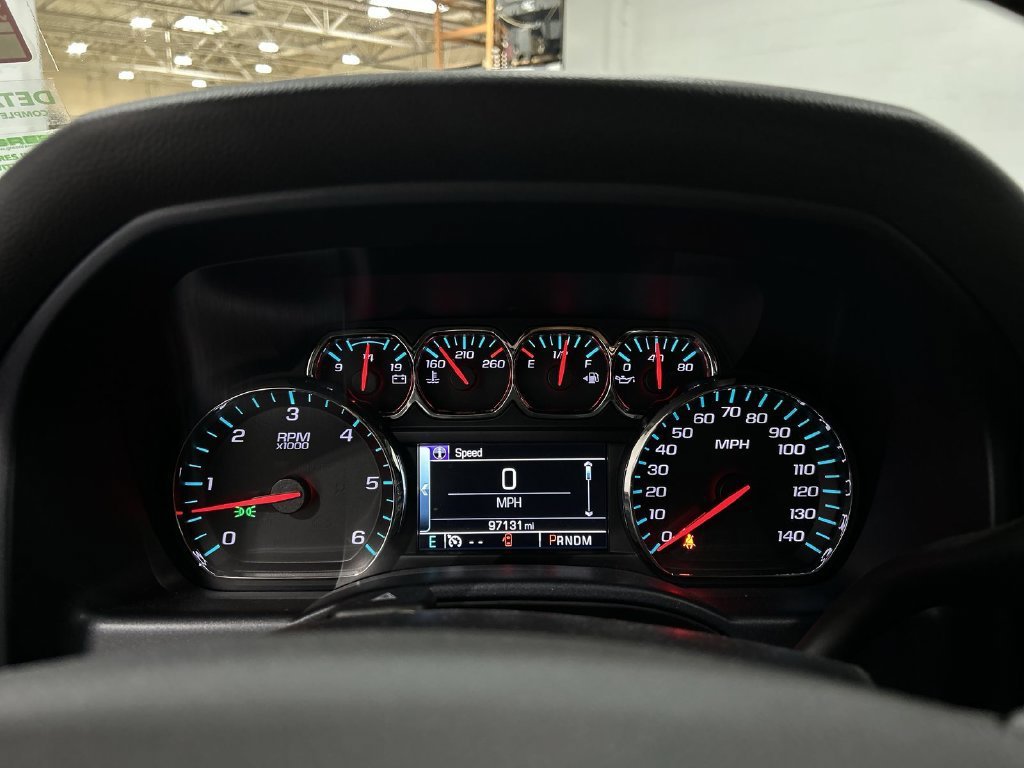 Used 2015 SILVER ICE METALLIC Chevrolet LT image 10